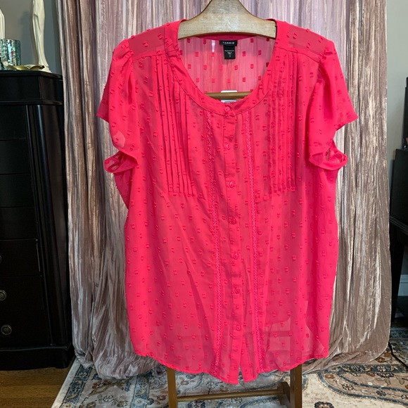 Torrid Textured Chiffon Button Up Top - Picture 2 of 3